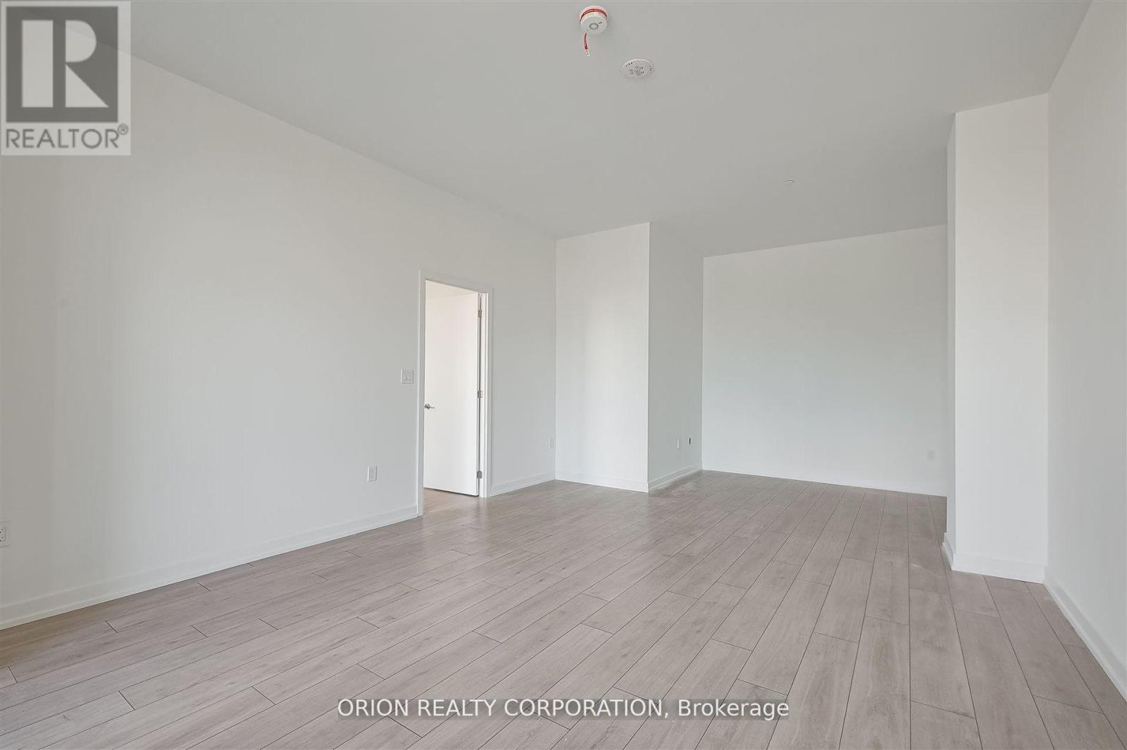 110 - 556 Marlee Avenue, Toronto, Ontario  M6B 0B1 - Photo 19 - W12479366