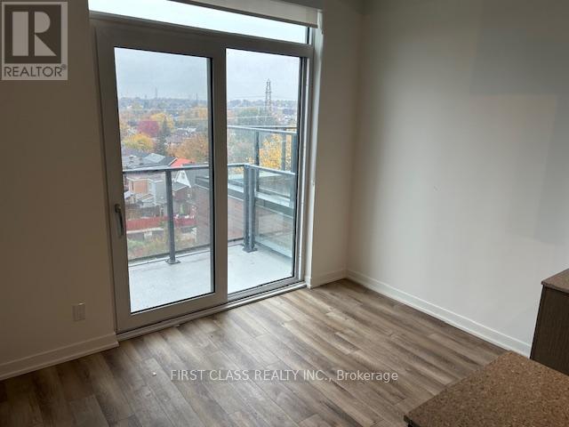 Unknown Address, ,     - Photo 6 - W12479391