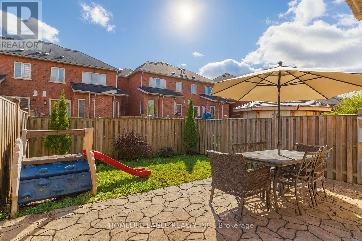 39 Pitney Avenue, Richmond Hill, Ontario  L4E 4Y5 - Photo 17 - N12479205