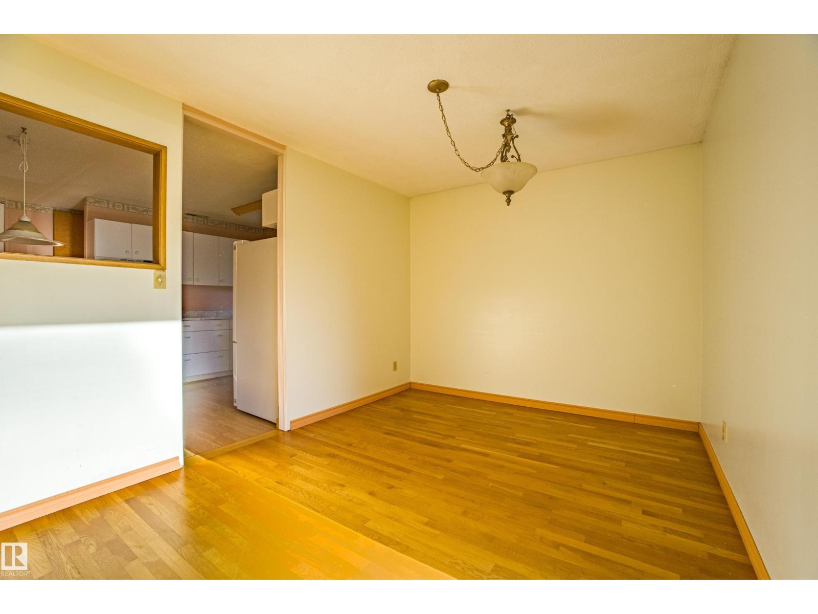 4051 120 St Nw, Edmonton, Alberta  T6J 1X7 - Photo 14 - E4463265