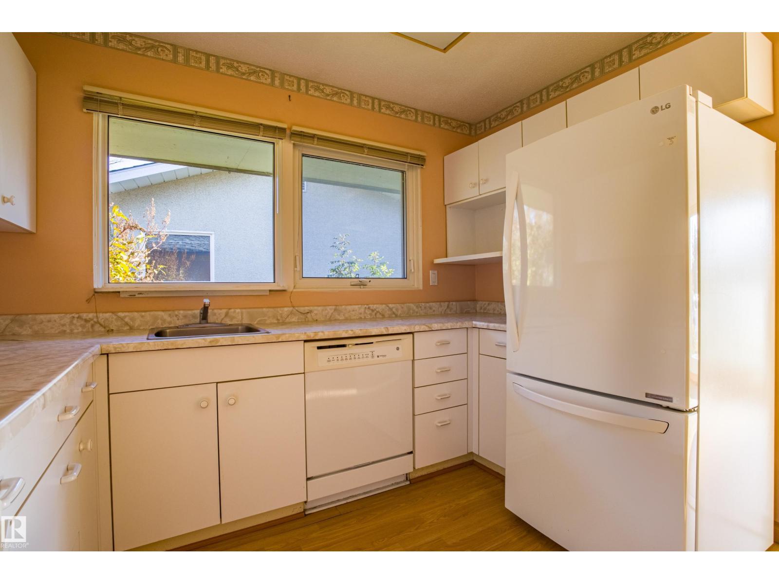 4051 120 St Nw, Edmonton, Alberta  T6J 1X7 - Photo 18 - E4463265