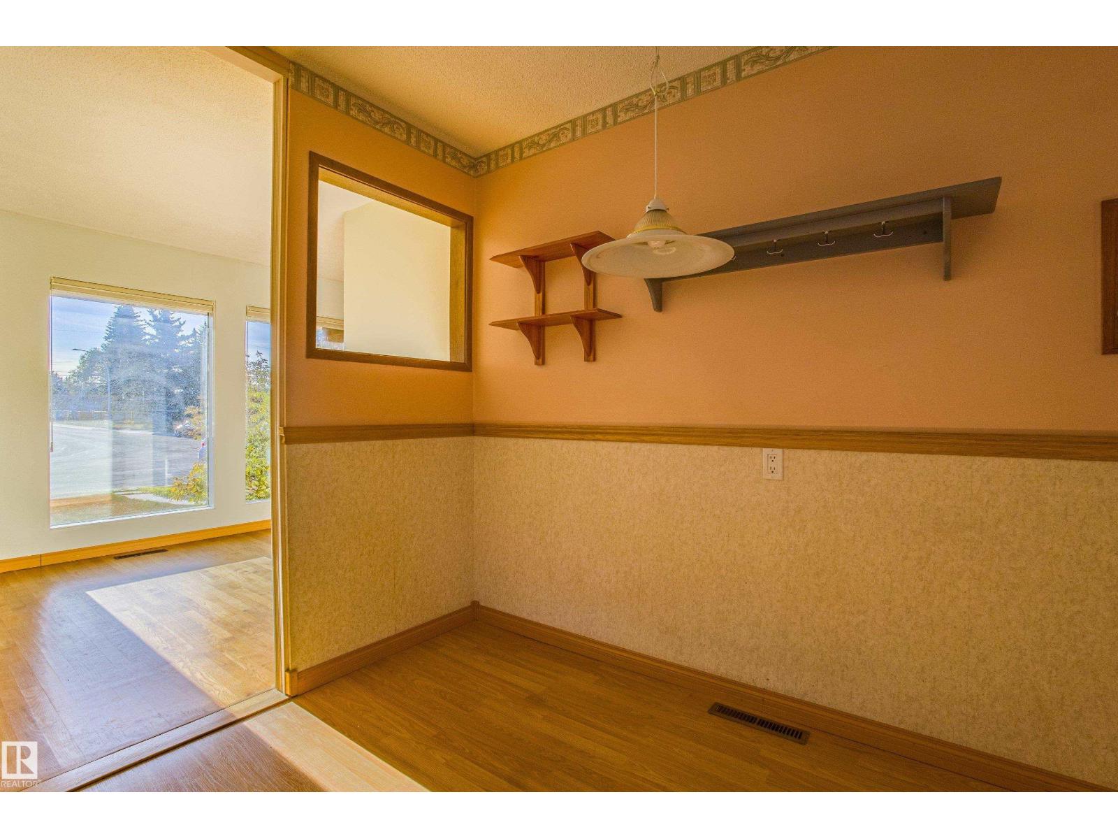 4051 120 St Nw, Edmonton, Alberta  T6J 1X7 - Photo 20 - E4463265
