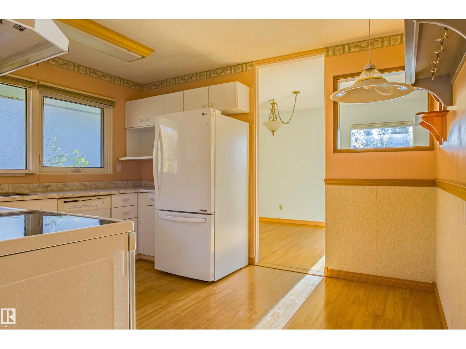4051 120 St Nw, Edmonton, Alberta  T6J 1X7 - Photo 21 - E4463265