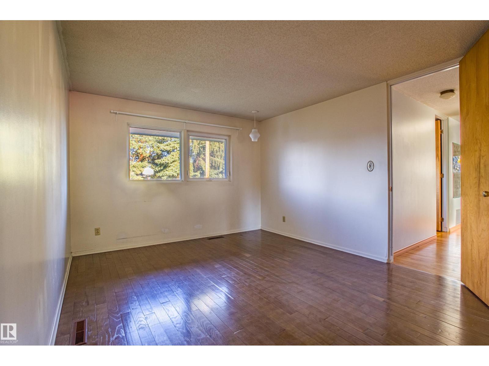 4051 120 St Nw, Edmonton, Alberta  T6J 1X7 - Photo 25 - E4463265