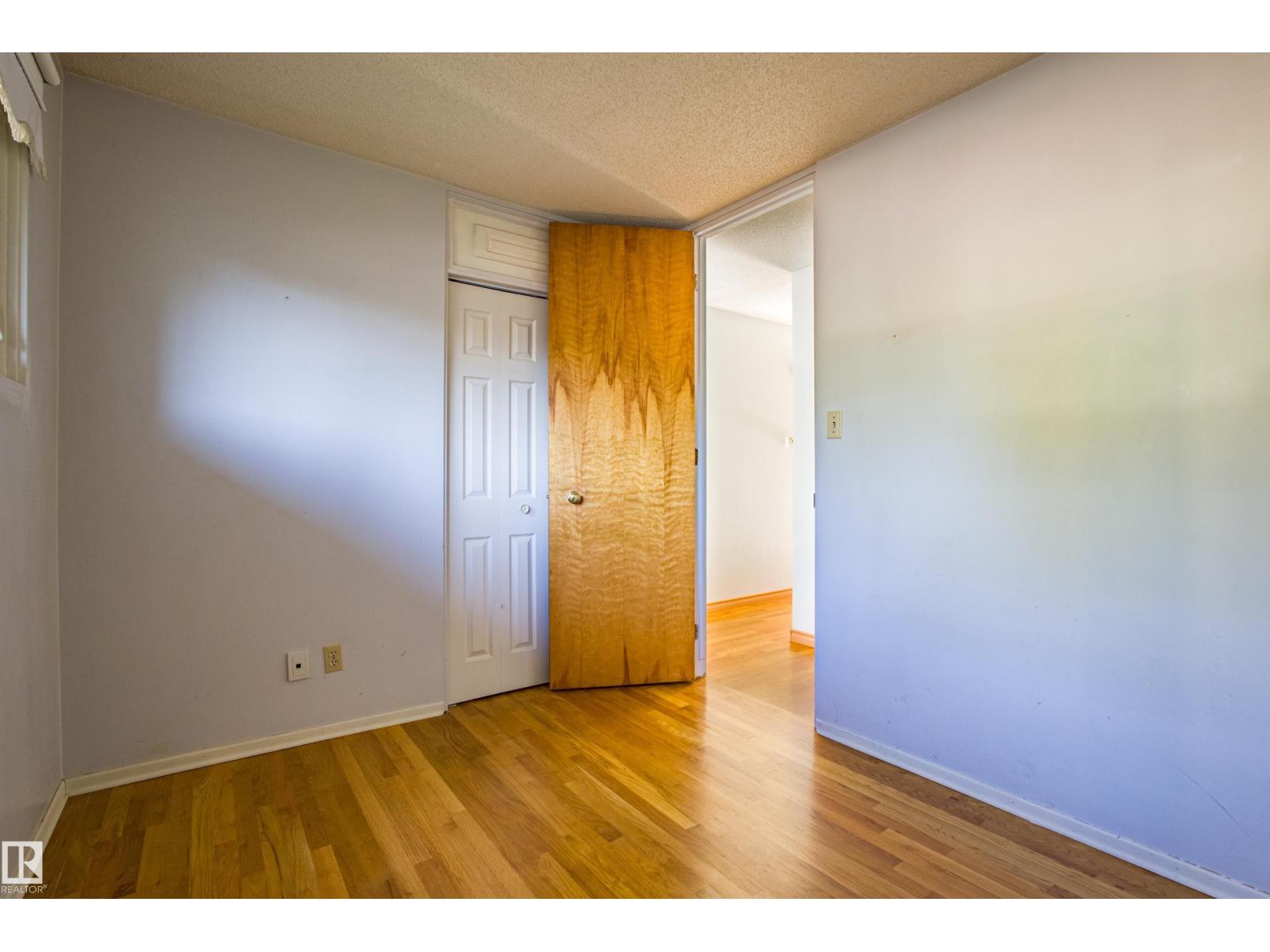 4051 120 St Nw, Edmonton, Alberta  T6J 1X7 - Photo 32 - E4463265