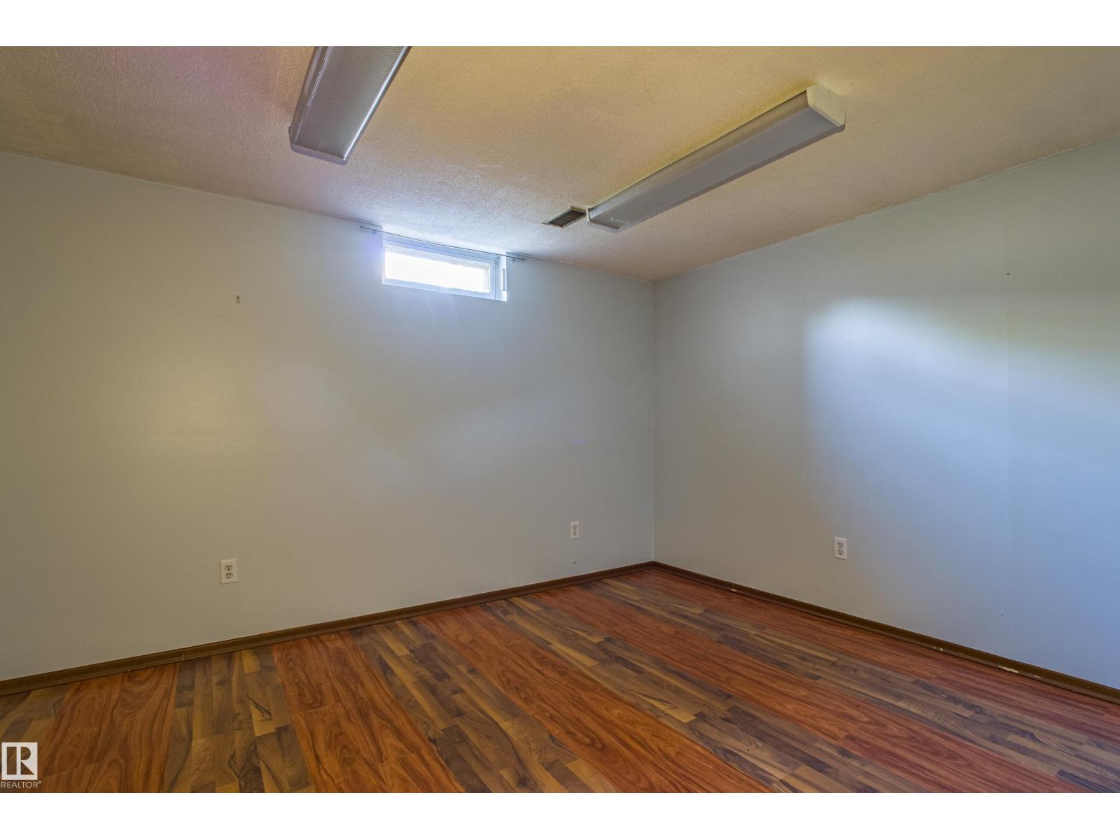 4051 120 St Nw, Edmonton, Alberta  T6J 1X7 - Photo 39 - E4463265