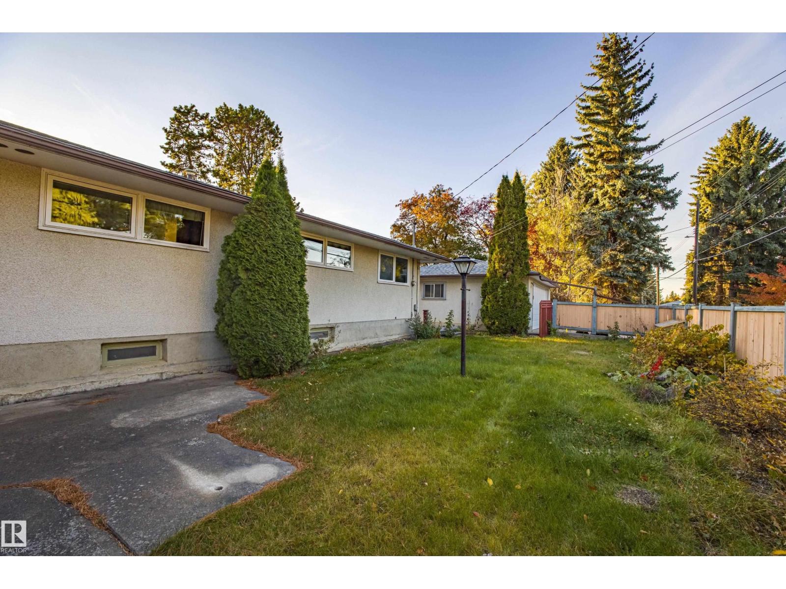4051 120 St Nw, Edmonton, Alberta  T6J 1X7 - Photo 46 - E4463265
