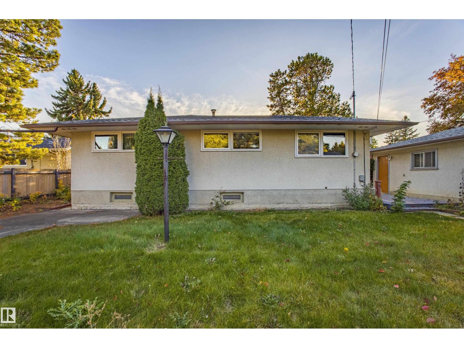 4051 120 St Nw, Edmonton, Alberta  T6J 1X7 - Photo 48 - E4463265