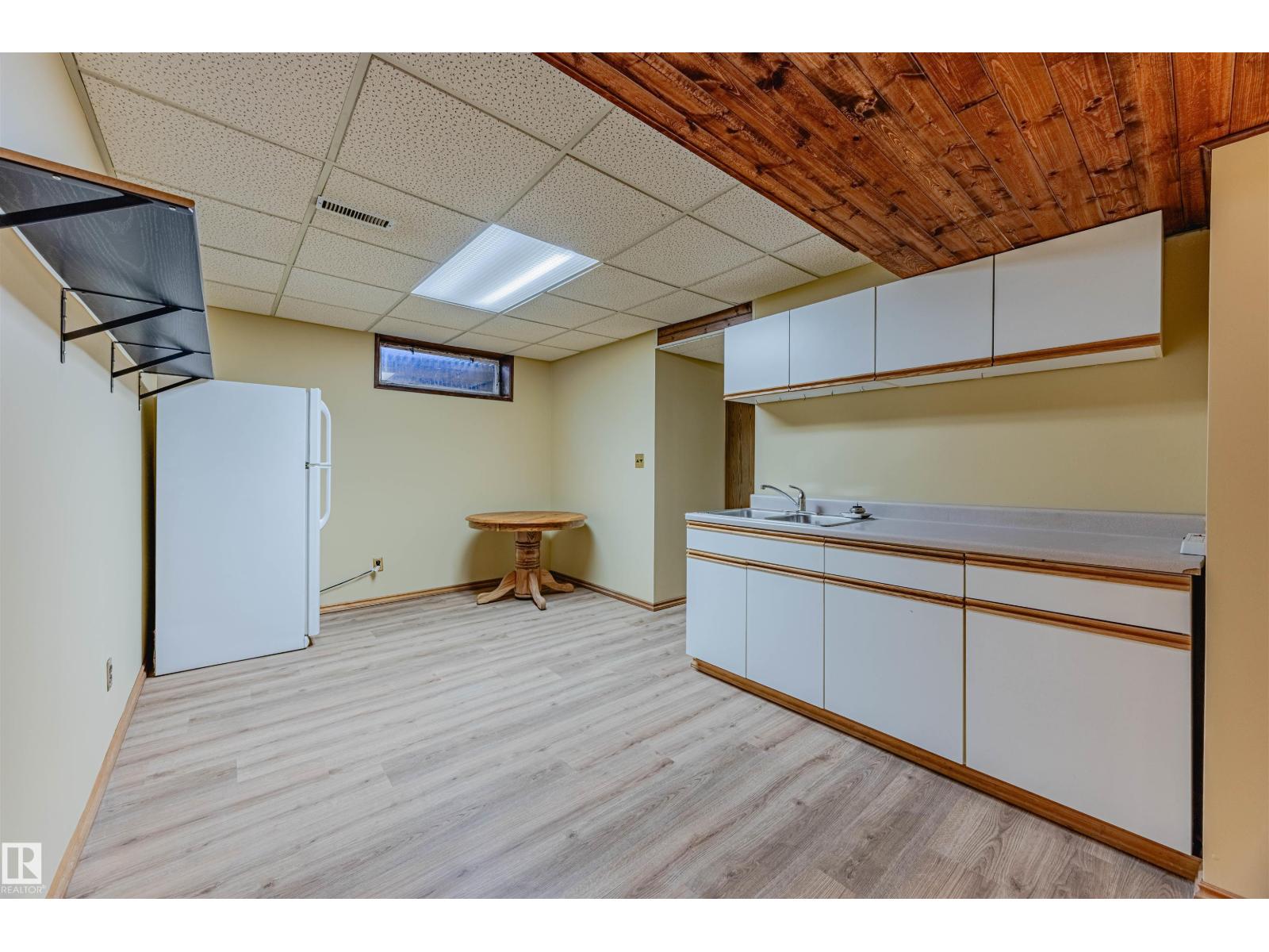 3924 55 St Nw, Edmonton, Alberta  T6L 1C2 - Photo 29 - E4463267