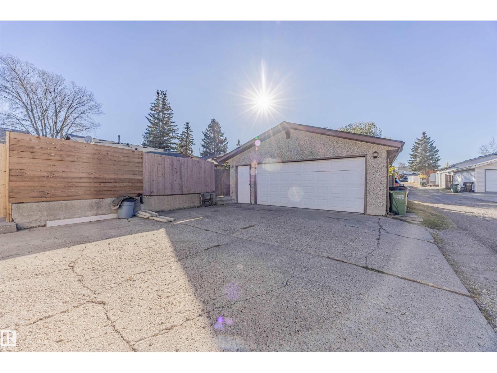 3924 55 St Nw, Edmonton, Alberta  T6L 1C2 - Photo 38 - E4463267