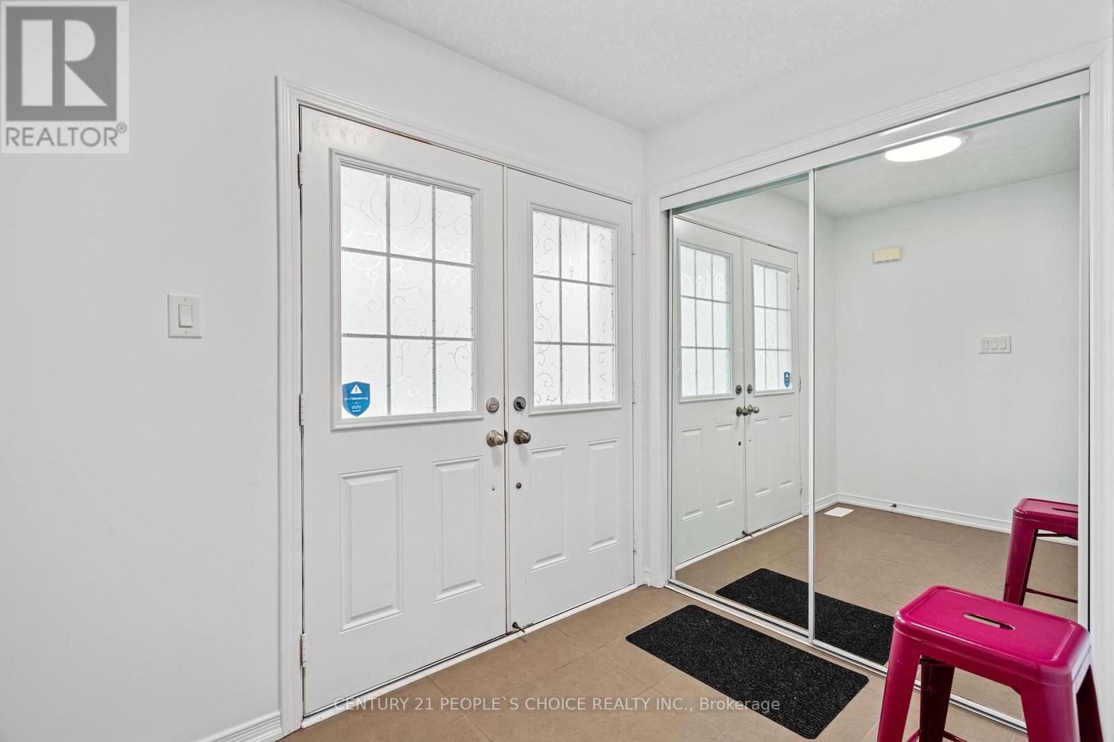 7822 Juneberry Drive, Niagara Falls, Ontario  L2H 0N1 - Photo 6 - X12479292
