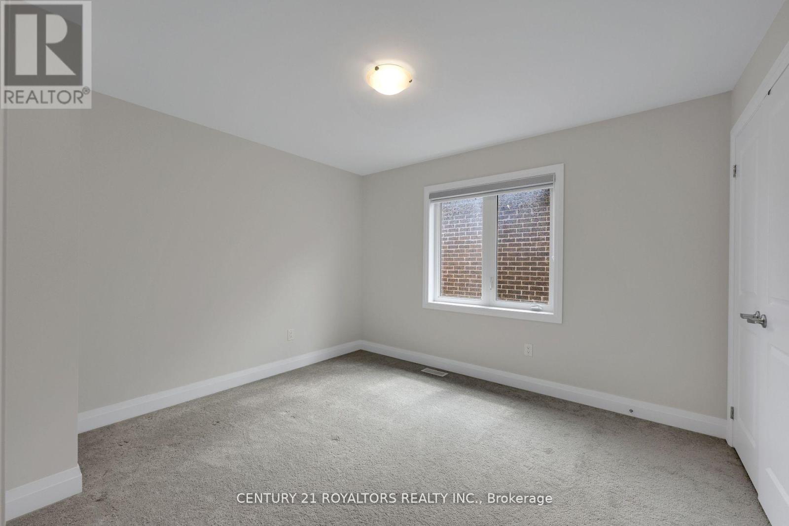 909 Knights Lane, Woodstock, Ontario  N4T 0P7 - Photo 28 - X12479297