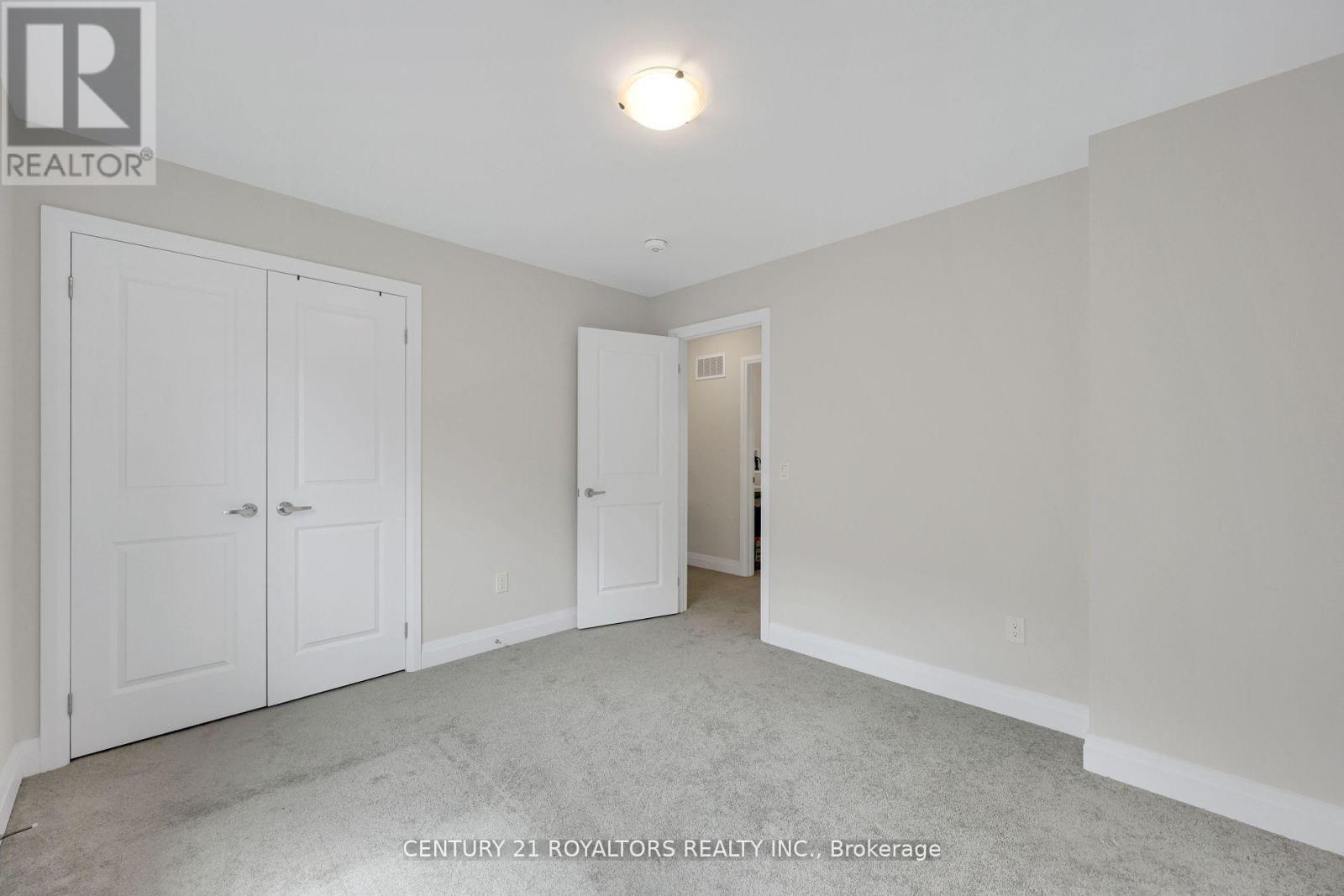 909 Knights Lane, Woodstock, Ontario  N4T 0P7 - Photo 29 - X12479297