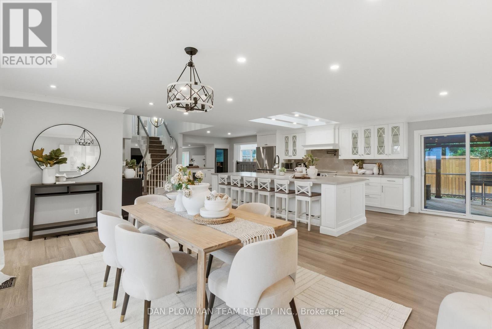 7 Oliver Court, Kawartha Lakes, Ontario  K9V 5V9 - Photo 8 - X12479301
