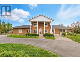 7 OLIVER COURT, Kawartha Lakes, Ontario