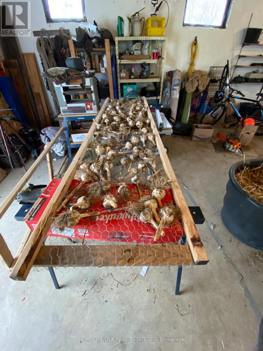 947 Townline Road N, North Grenville, Ontario  K0G 1J0 - Photo 38 - X12479135