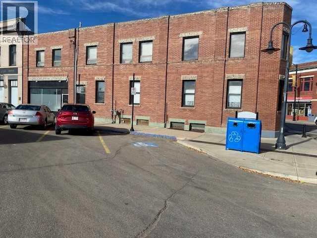 4919 50 Avenue, Lacombe, Alberta  T4L 1Y1 - Photo 2 - A2263732