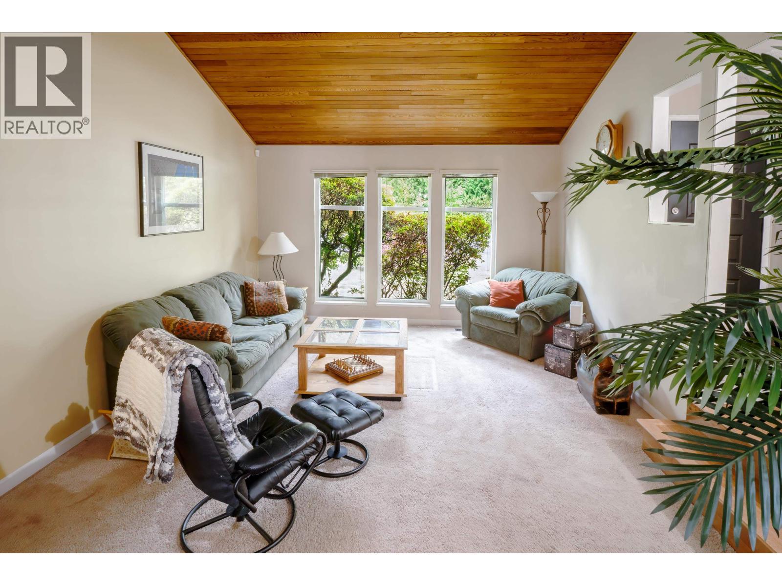1276 Gabriola Drive, Coquitlam, British Columbia  V3E 1P5 - Photo 11 - R3061480