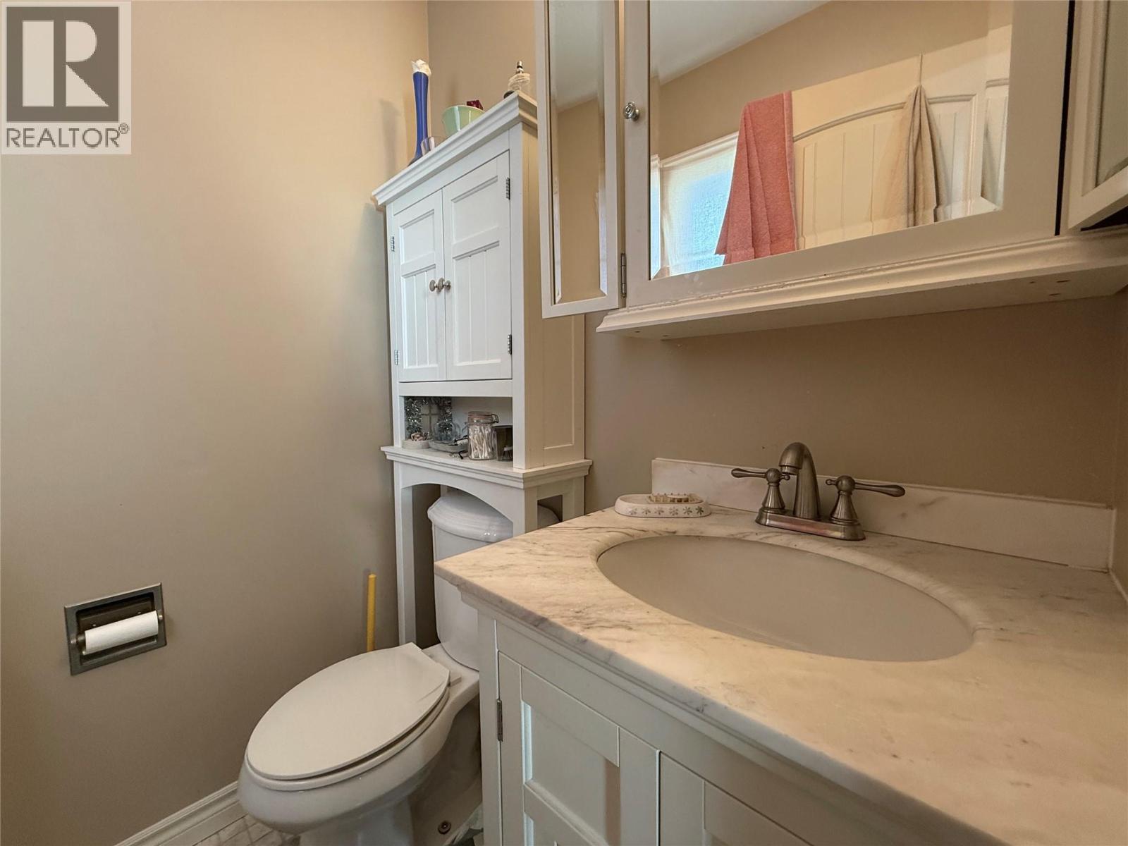 861 Nicolani Street, Kamloops, British Columbia  V2B 8C6 - Photo 16 - 10366424