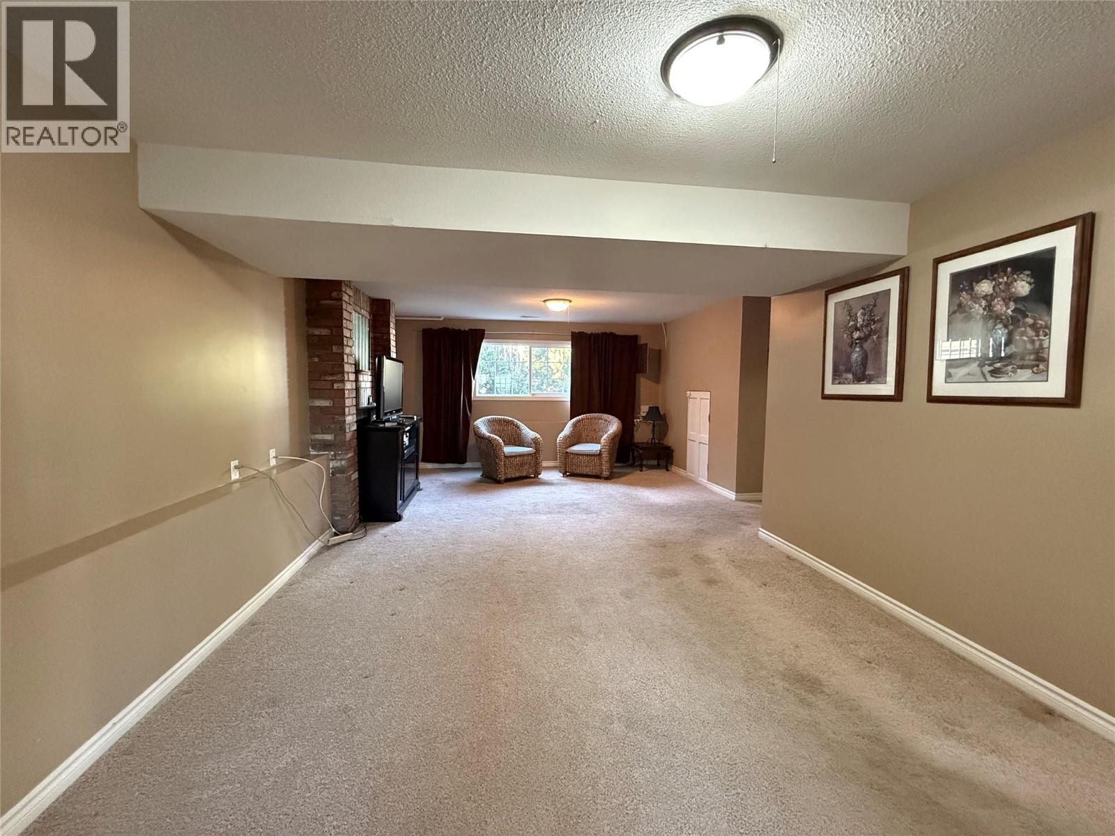 861 Nicolani Street, Kamloops, British Columbia  V2B 8C6 - Photo 19 - 10366424