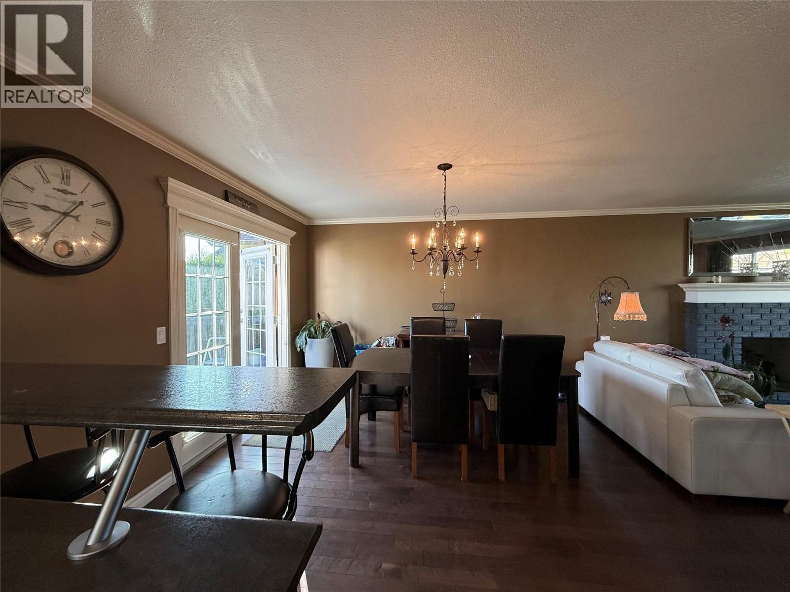 861 Nicolani Street, Kamloops, British Columbia  V2B 8C6 - Photo 8 - 10366424