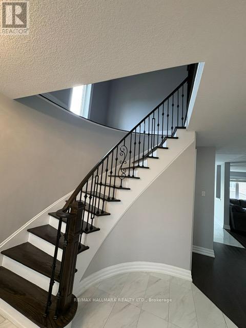 Main - 19 Wyman Crescent, Bradford West Gwillimbury, Ontario  L3Z 3J5 - Photo 14 - N12478405