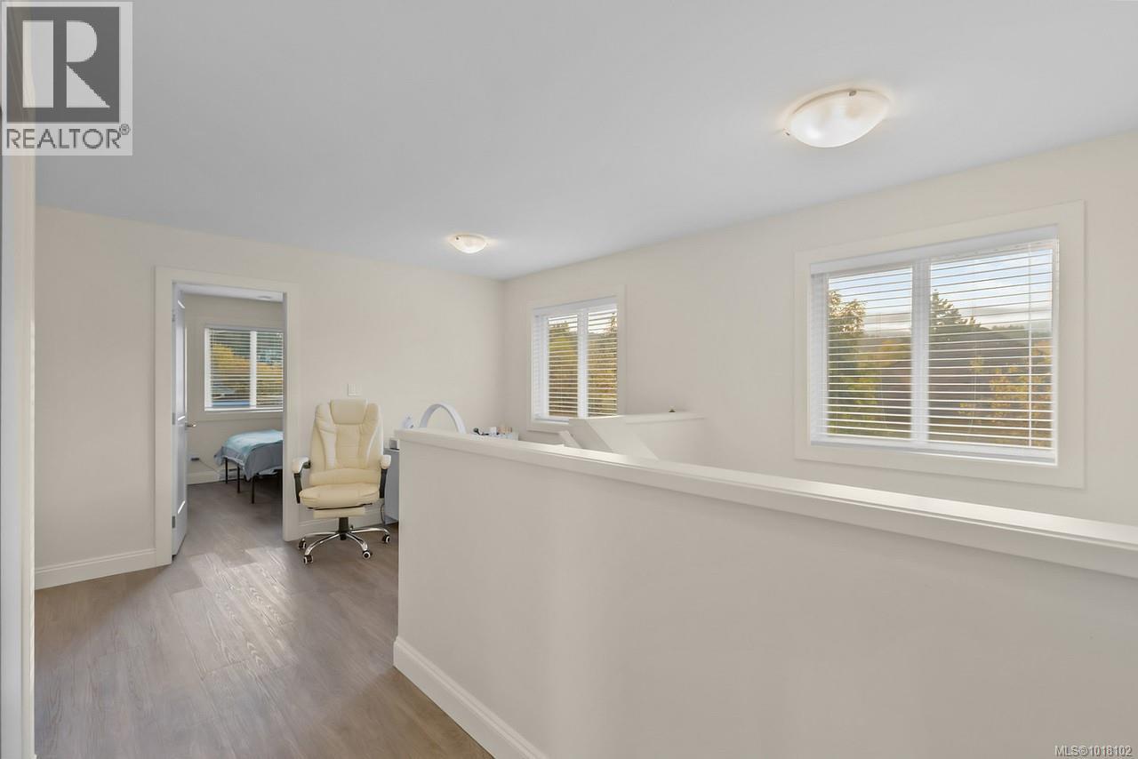 905 Boardwalk Ave, Nanaimo, British Columbia  V9R 1B3 - Photo 14 - 1018102
