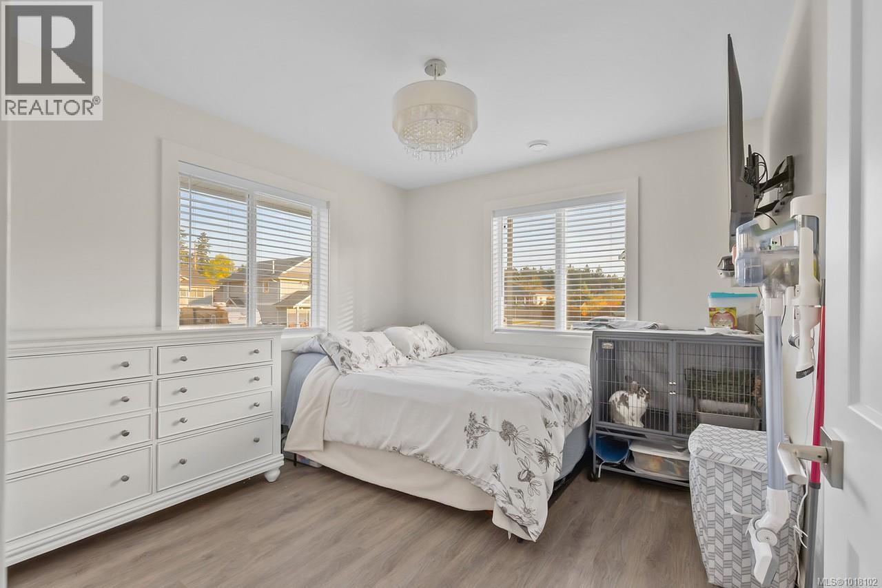 905 Boardwalk Ave, Nanaimo, British Columbia  V9R 1B3 - Photo 6 - 1018102