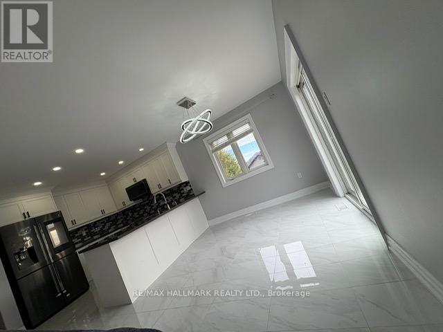 Main - 19 Wyman Crescent, Bradford West Gwillimbury, Ontario  L3Z 3J5 - Photo 17 - N12478405
