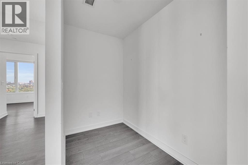 1926 Lake Shore Boulevard W Unit# 3002, Toronto, Ontario  M6S 1A1 - Photo 14 - 40781742
