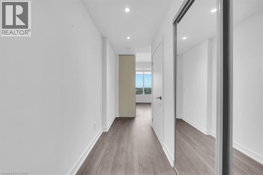 1926 Lake Shore Boulevard W Unit# 3002, Toronto, Ontario  M6S 1A1 - Photo 7 - 40781742