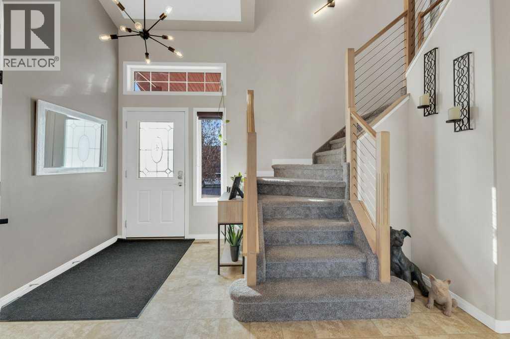 9 Rozier Close, Sylvan Lake, Alberta  T4S 0B8 - Photo 3 - A2266131