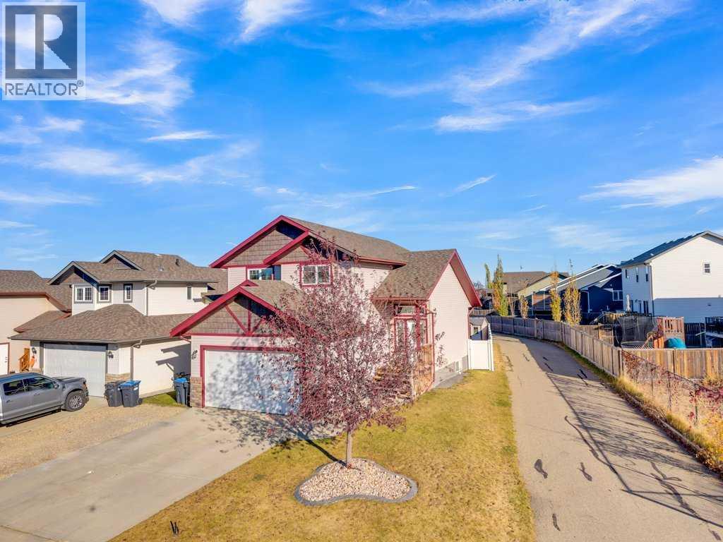 9 Rozier Close, Sylvan Lake, Alberta  T4S 0B8 - Photo 1 - A2266131