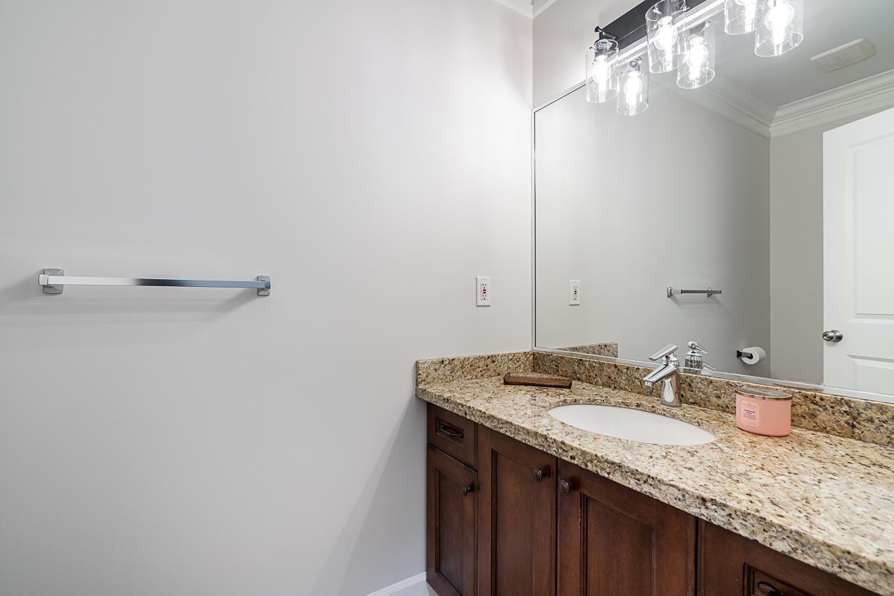 8188 211 Street, Langley, British Columbia  V2Y 0E4 - Photo 17 - R3061397