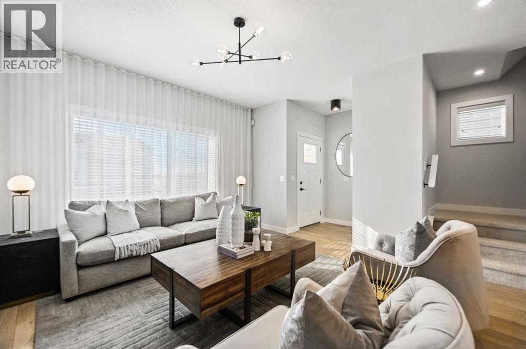 63 Raven Point Se, Calgary, Alberta  T2X 4G4 - Photo 2 - A2261932