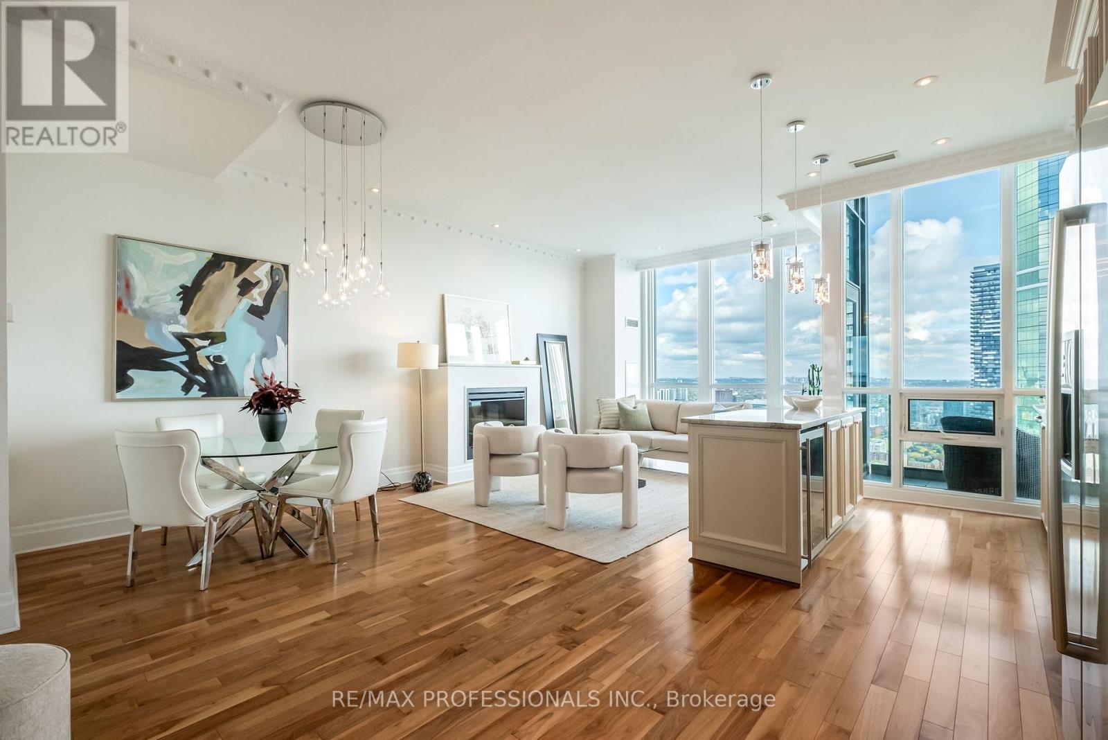 5304 - 16 Harbour Street, Toronto, Ontario  M5J 2Z7 - Photo 12 - C12479410