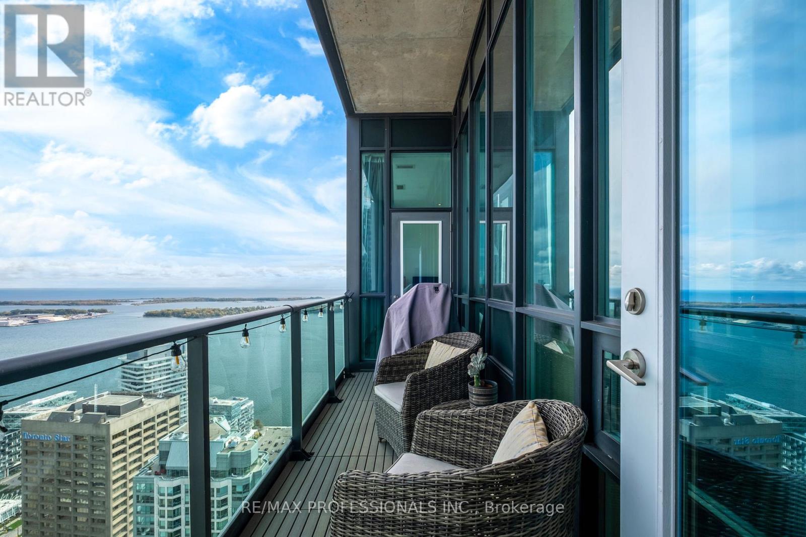 5304 - 16 Harbour Street, Toronto, Ontario  M5J 2Z7 - Photo 38 - C12479410