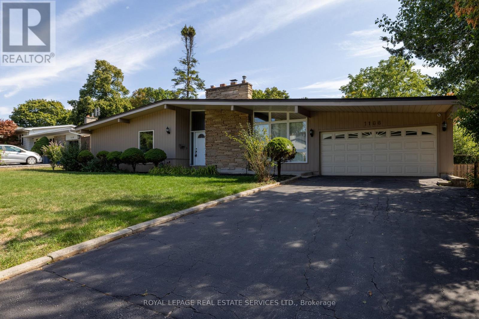 1106 FALGARWOOD DRIVE, Oakville, Ontario
