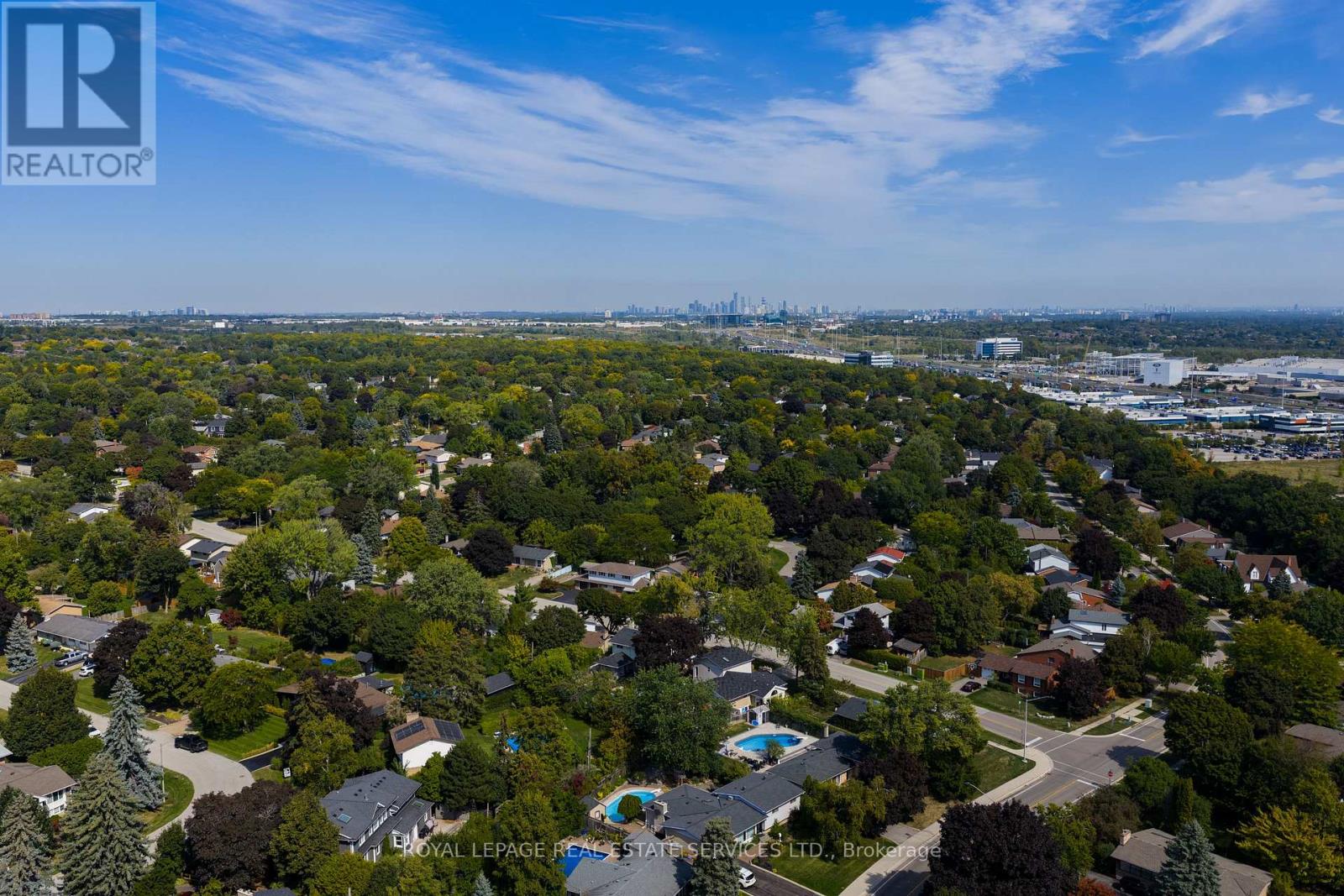 1106 Falgarwood Drive, Oakville, Ontario  L6H 1N9 - Photo 41 - W12398379