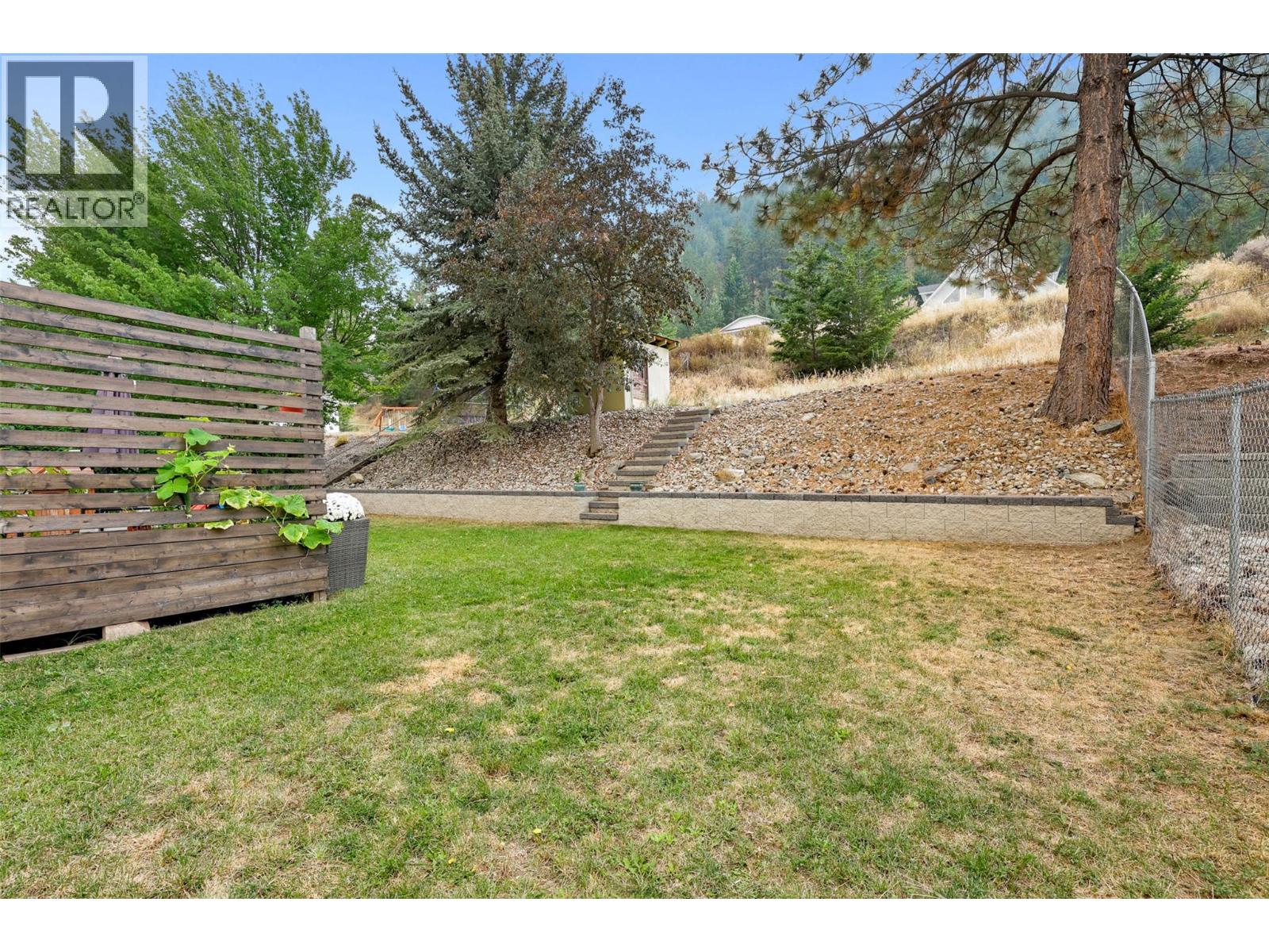 2753 Qu'appelle Boulevard, Kamloops, British Columbia  V2E 2J9 - Photo 33 - 10366519