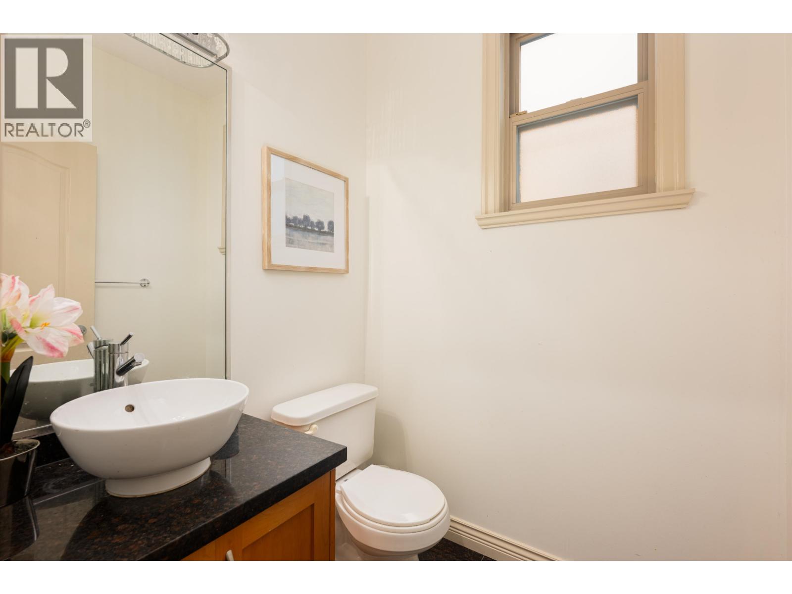 7949 Montcalm Street, Vancouver, British Columbia  V6P 4P2 - Photo 16 - R3061506