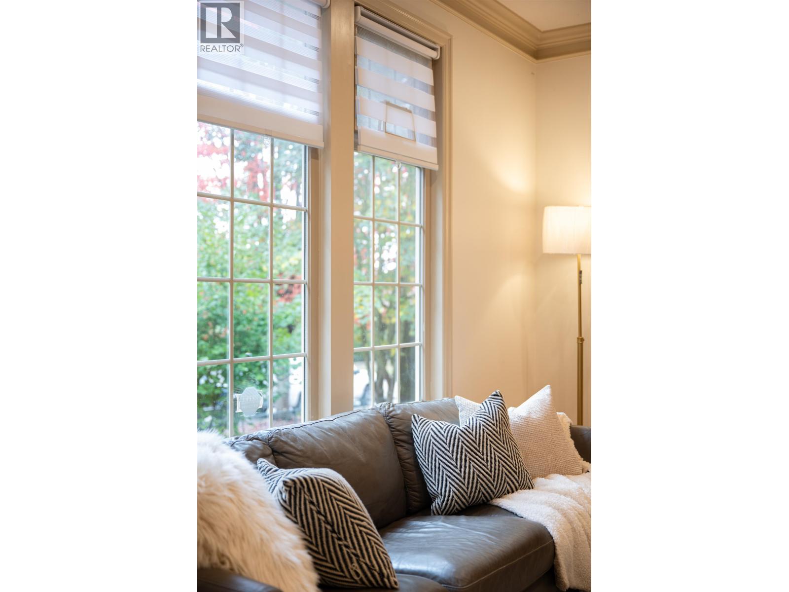 7949 Montcalm Street, Vancouver, British Columbia  V6P 4P2 - Photo 13 - R3061506