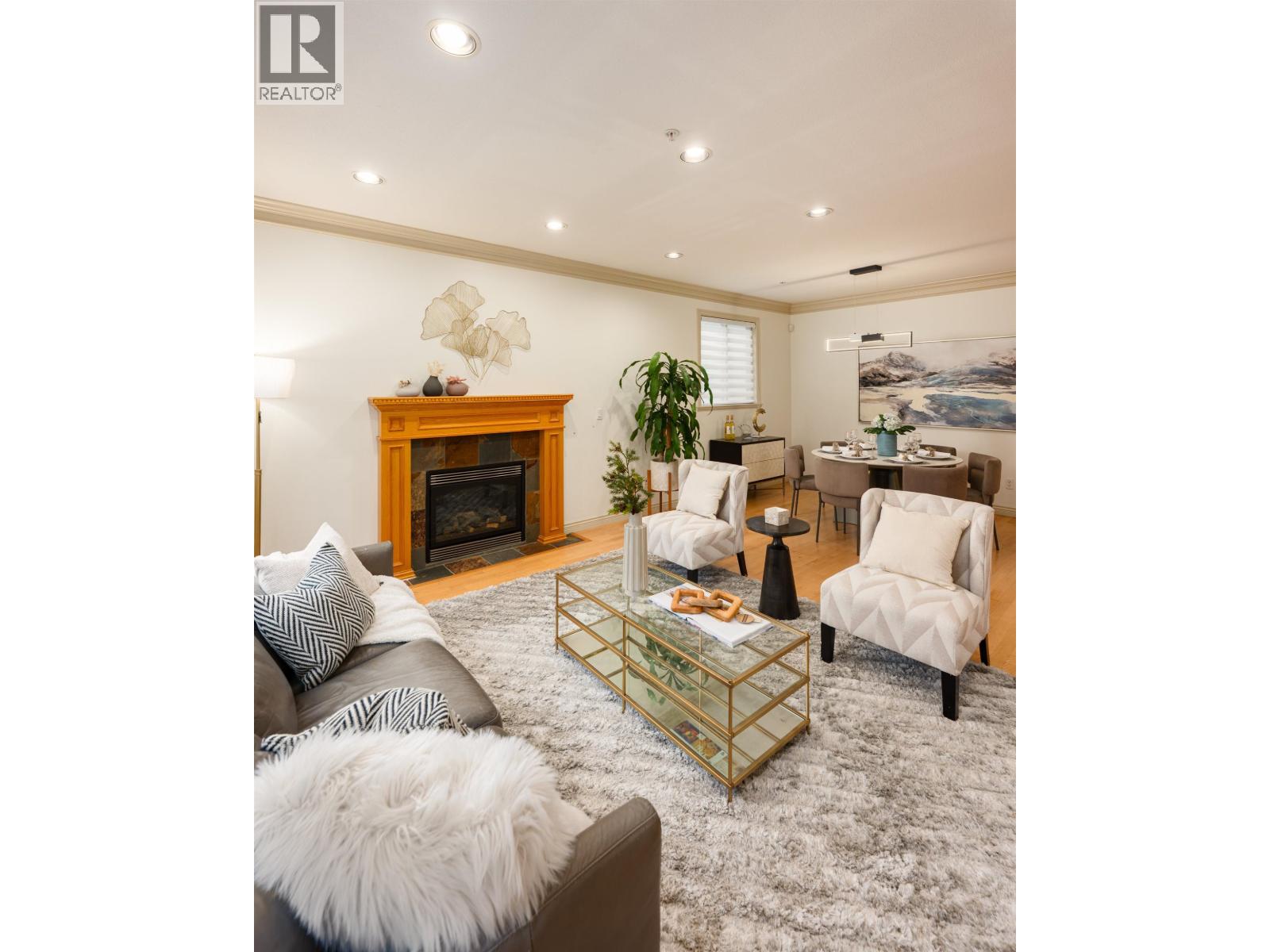 7949 Montcalm Street, Vancouver, British Columbia  V6P 4P2 - Photo 9 - R3061506