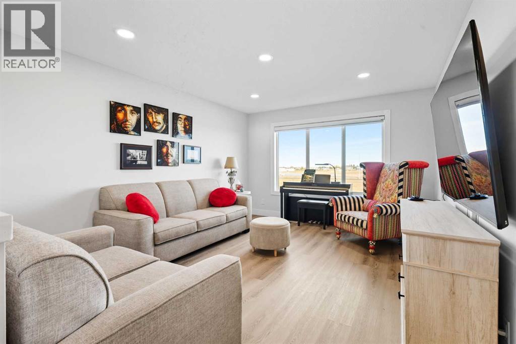 78 Copperpond Street Se, Calgary, Alberta  T2Z 1J2 - Photo 18 - A2261055