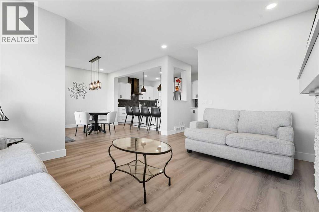 78 Copperpond Street Se, Calgary, Alberta  T2Z 1J2 - Photo 12 - A2261055