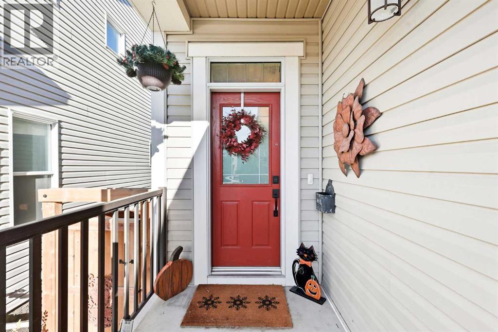 78 Copperpond Street Se, Calgary, Alberta  T2Z 1J2 - Photo 2 - A2261055