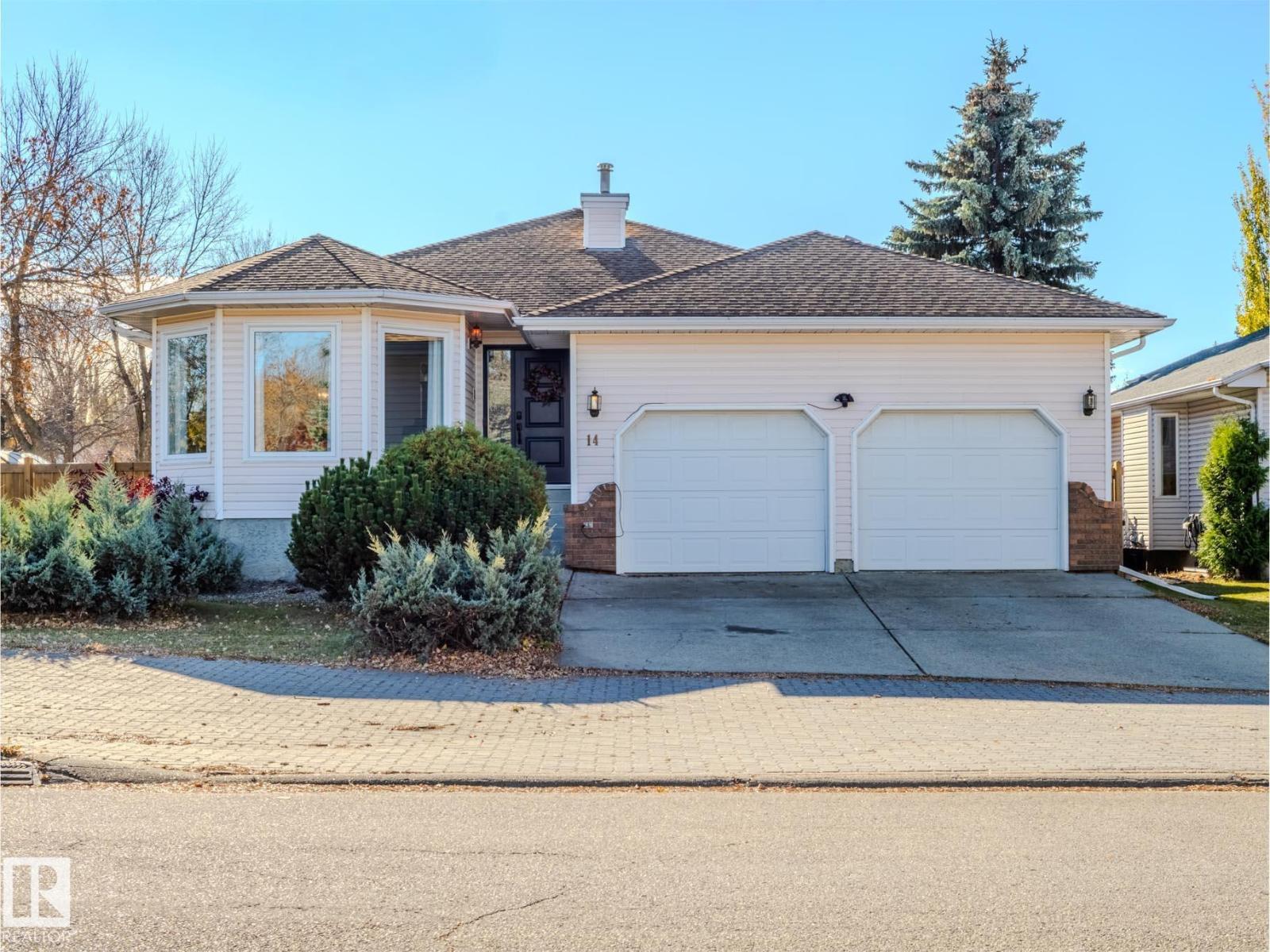 14 HERITAGE BV, St. Albert, Alberta