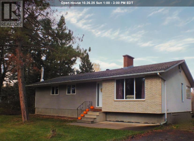10 Alder LN, Rosslyn, Ontario