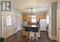 33 Sussex Street S, Kawartha Lakes, Ontario  K9V 3E7 - Photo 19 - X12479495