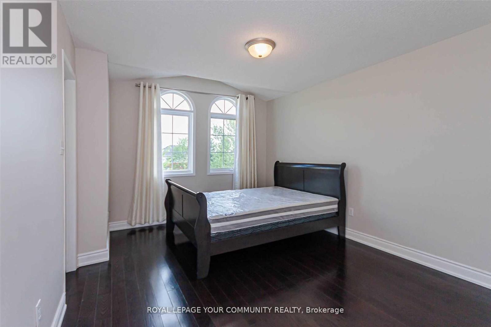 65 Mosaics Avenue, Aurora, Ontario  L4G 7L5 - Photo 15 - N12479326